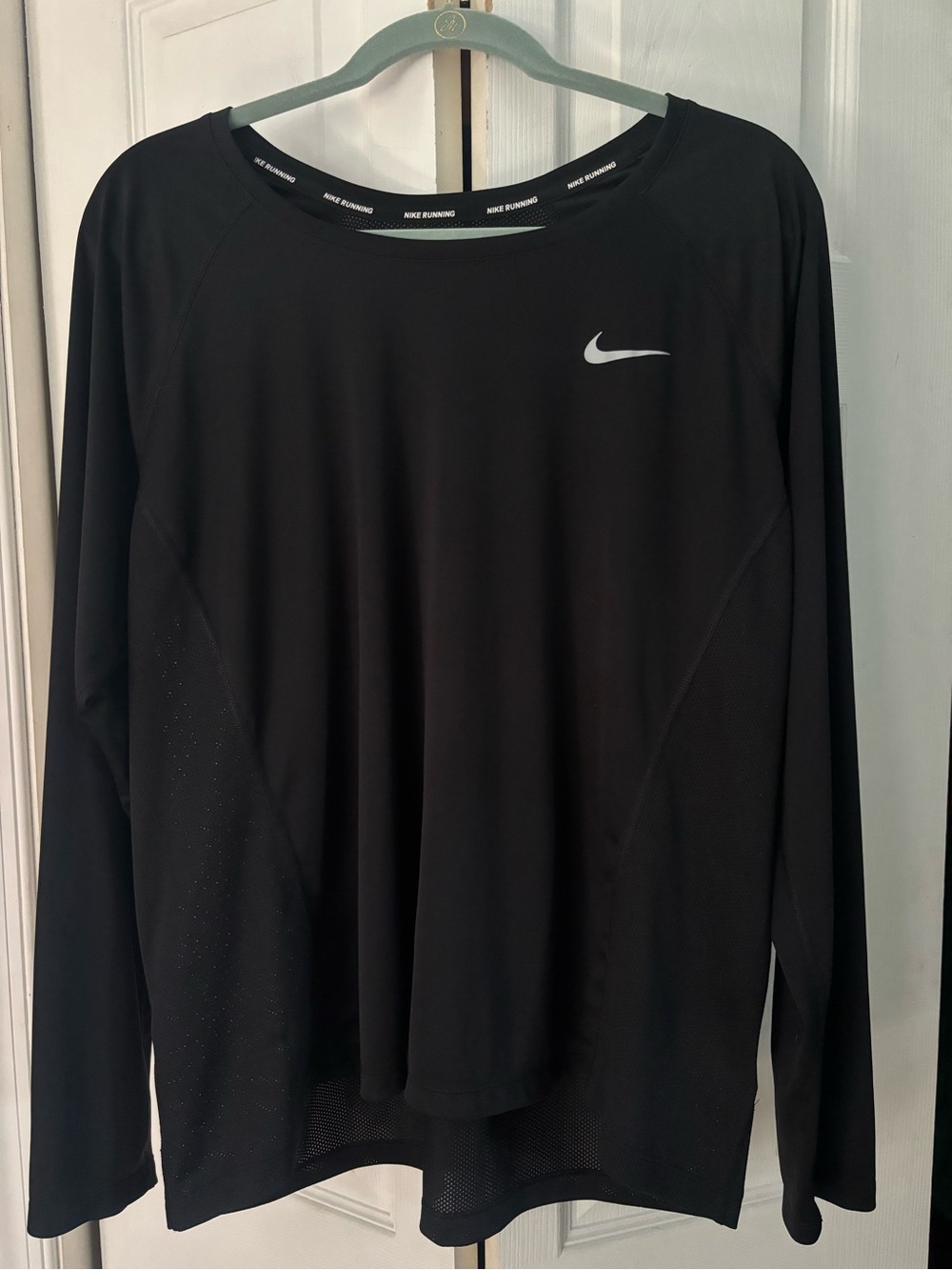 Nike Black Long-Sleeve Performance Top with Reflective Swoosh